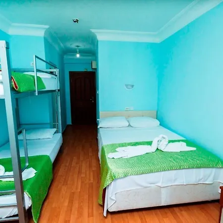 Otel Nehir